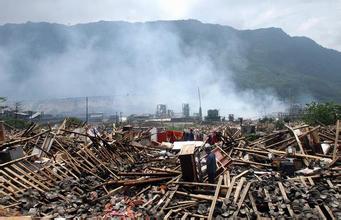 四川汶川大地震灾区募捐倡议书